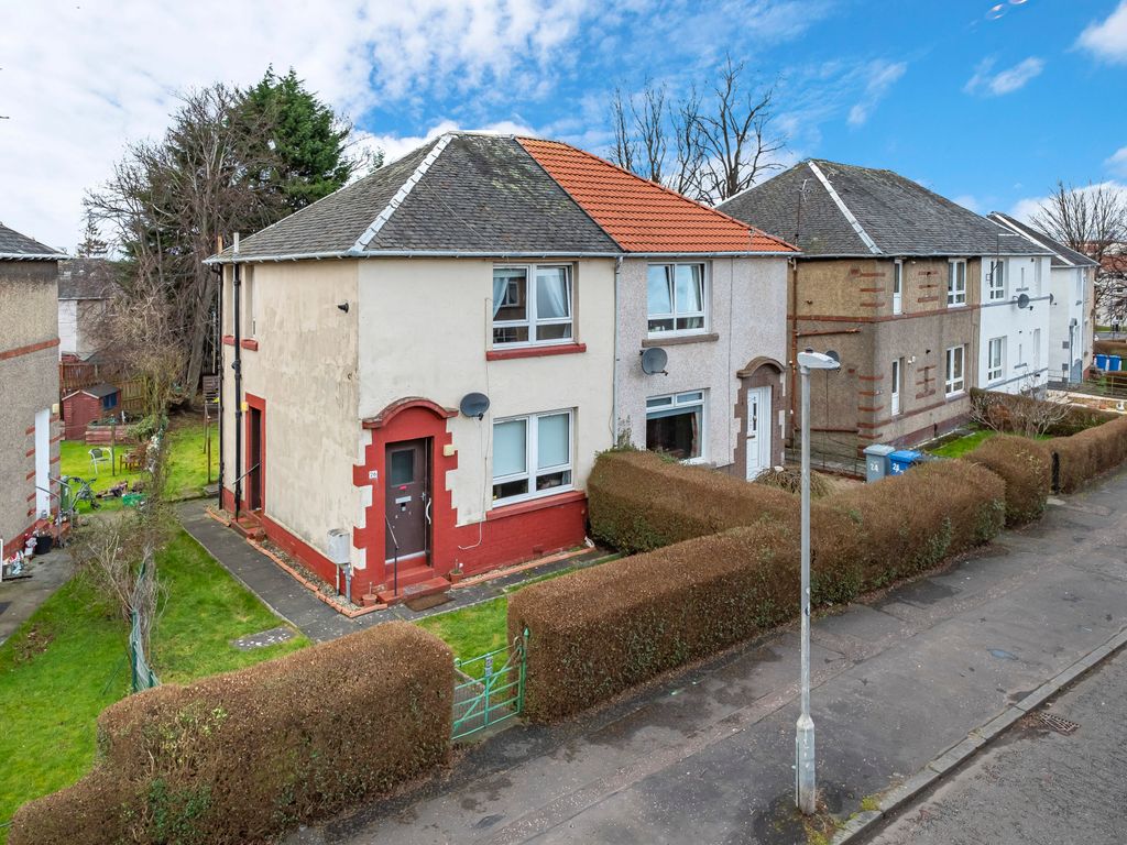 3 bed semi-detached house for sale in Muirbank Avenue, Rutherglen, Glasgow G73, £120,000