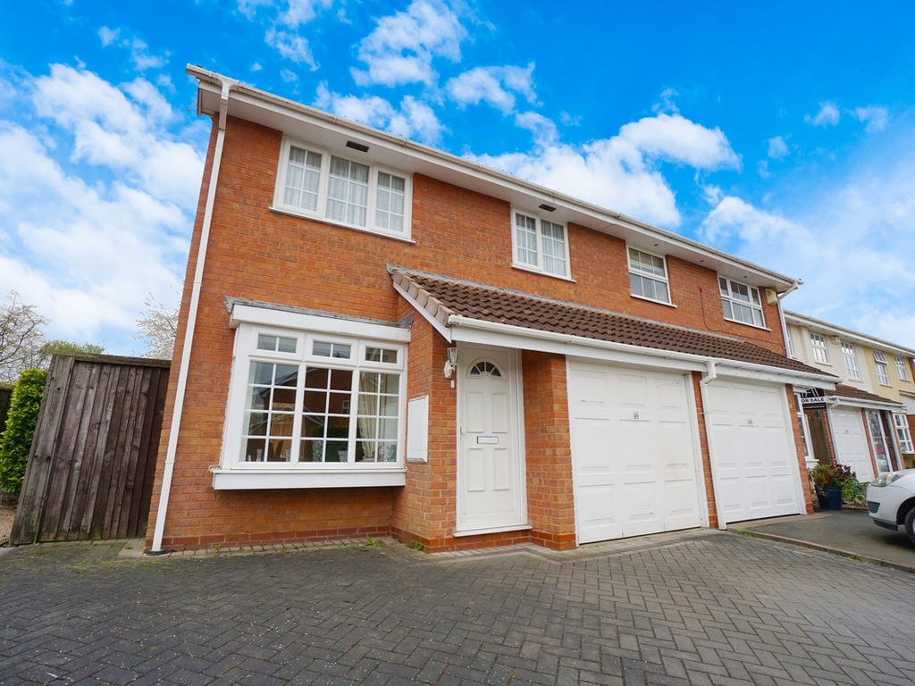 3 bed semi-detached house for sale in Webb Avenue, Wolverhampton WV6, £240,000
