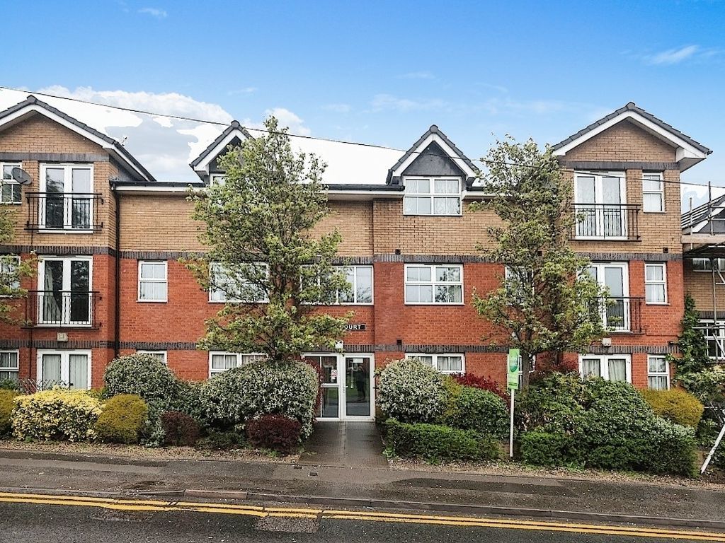 2 bed flat for sale in Wood End Road, Erdington, Birmingham B24, £105,000