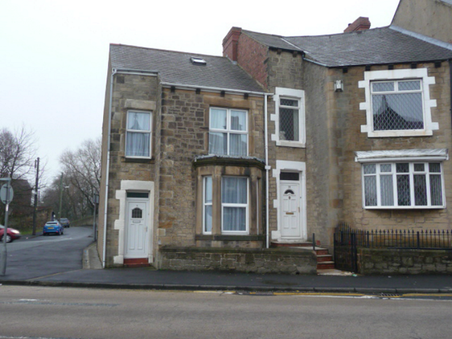 3 bed end terrace house for sale in Station Road, Stanley DH9, £85,000