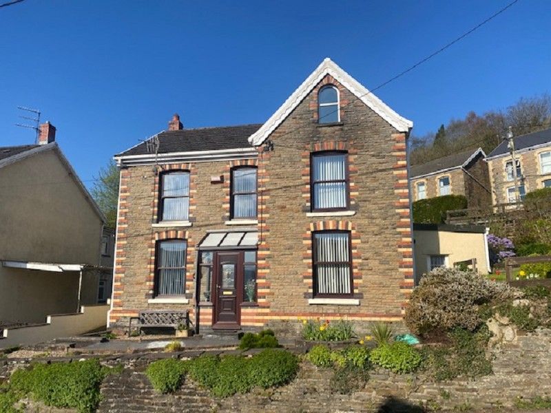 3 bed detached house for sale in Penywern Road, Ystalyfera, Swansea. SA9, £264,999
