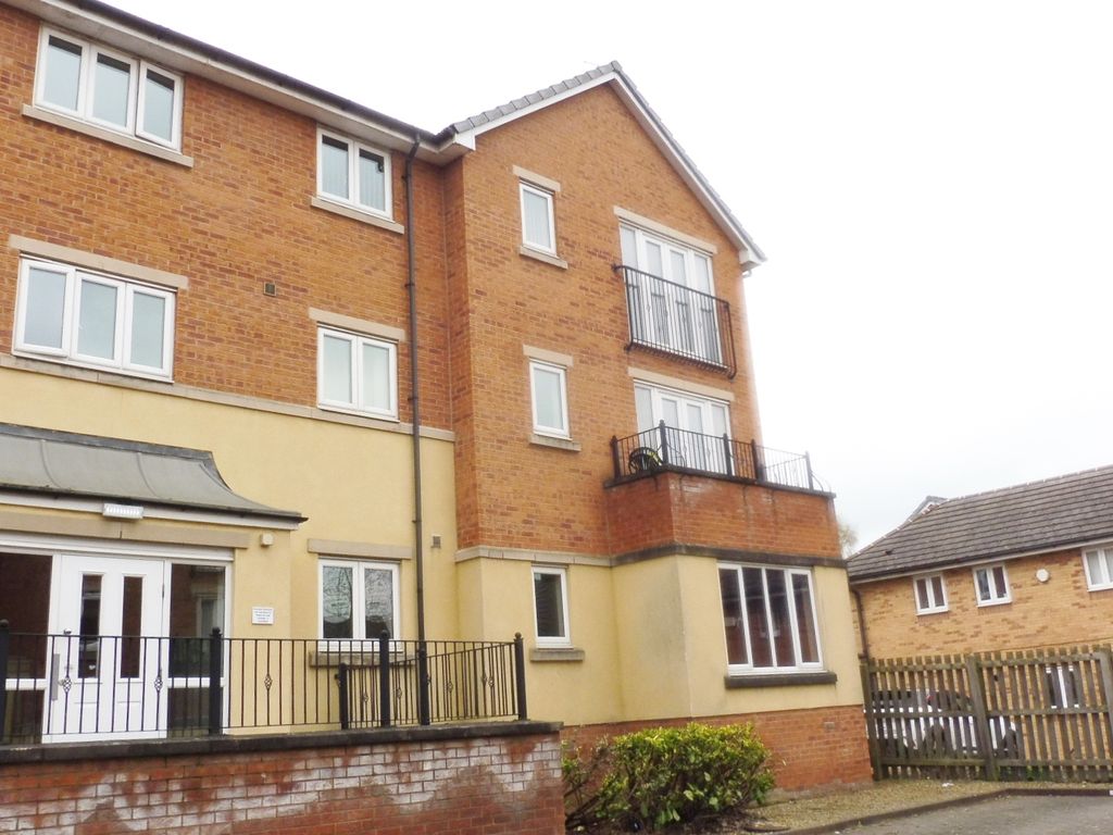 2 bed flat for sale in Haverhill Grove, Wombwell S73, £92,500