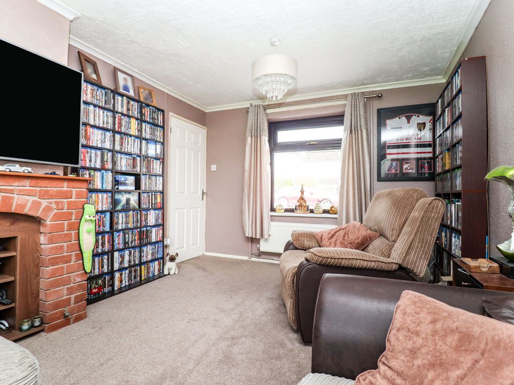 2 bed terraced house for sale in Round Avenue, Long Lawford, Rugby CV23, £189,950