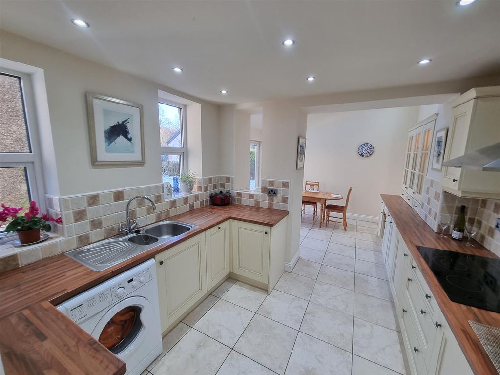 3 bed terraced house for sale in West End, Wolsingham, Weardale DL13, £325,000