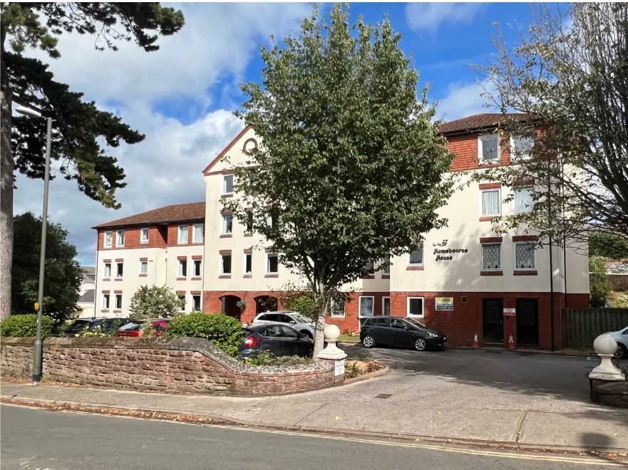 1 bed flat for sale in Belle Vue Road, Paignton TQ4, £80,000
