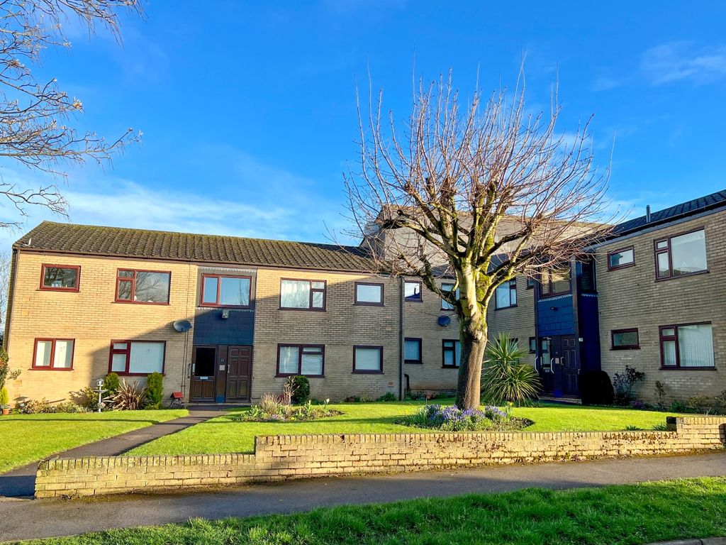 1 bed flat for sale in Park View Court, Cobnar Road, Norton Lees S8, £120,000