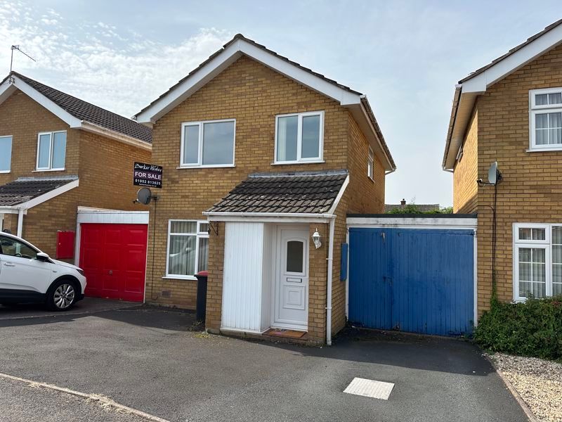3 bed detached house for sale in Ashworth Way, Newport TF10, £240,000
