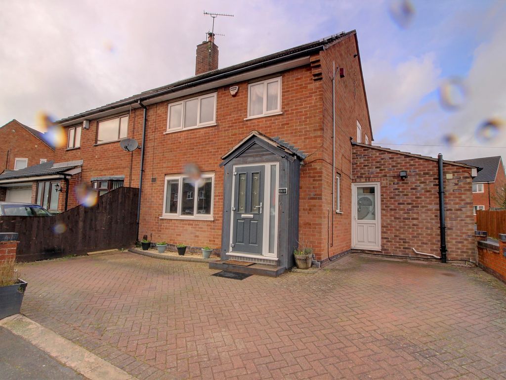 3 bed semi-detached house for sale in Valley Drive, Braunstone, Leicester LE3, £300,000