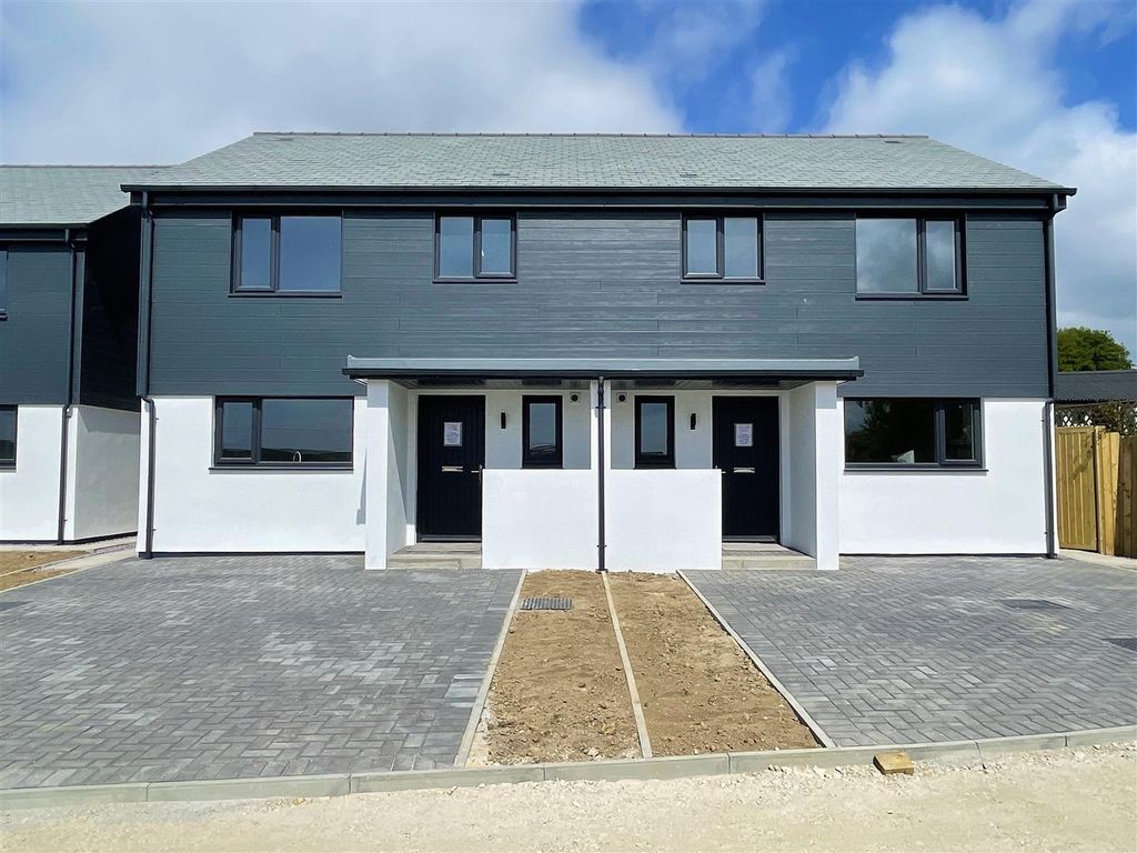 3 bed semi-detached house for sale in Trevemper, Newquay TR8, £310,000