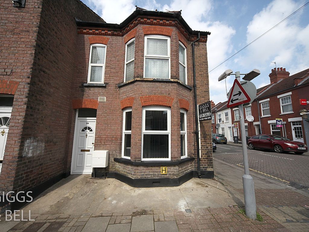 1 bed flat for sale in Frederick Street, Luton, Bedfordshire LU2, £120,000