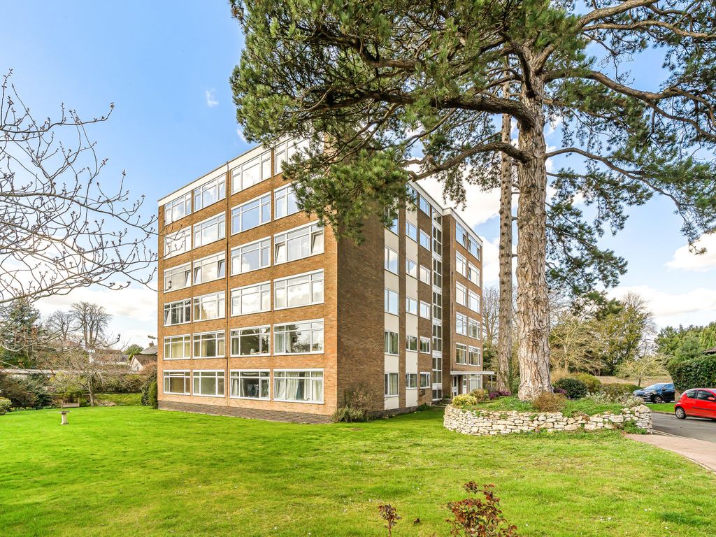 2 bed flat for sale in Withyholt Court, Charlton Kings, Cheltenham, Gloucestershire GL53, £190,000