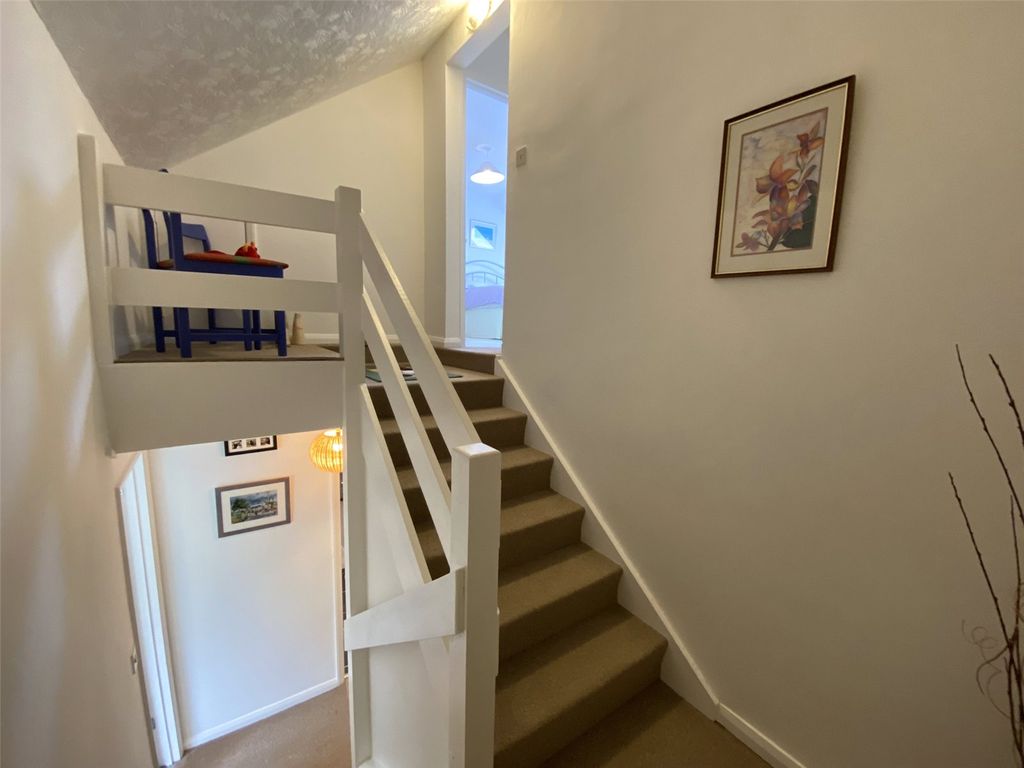 2 bed flat for sale in 17 Haven Court, Little Haven, Haverfordwest, Pembrokeshire SA62, £179,950