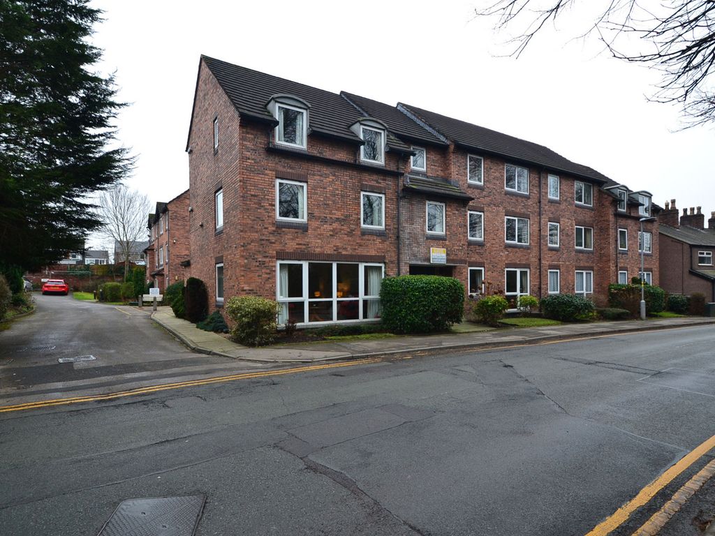 1 bed flat for sale in Homelyme House, Park Lane, Poynton SK12, £79,950