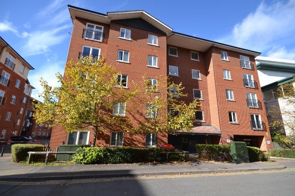 1 bed flat for sale in John Dyde Close, Bishop's Stortford CM23, £115,000