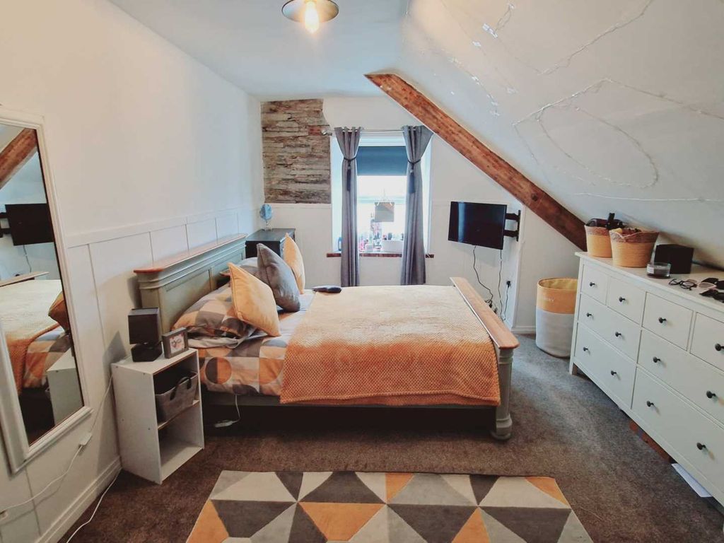 3 bed flat for sale in Pengelly, Delabole PL33, £145,000