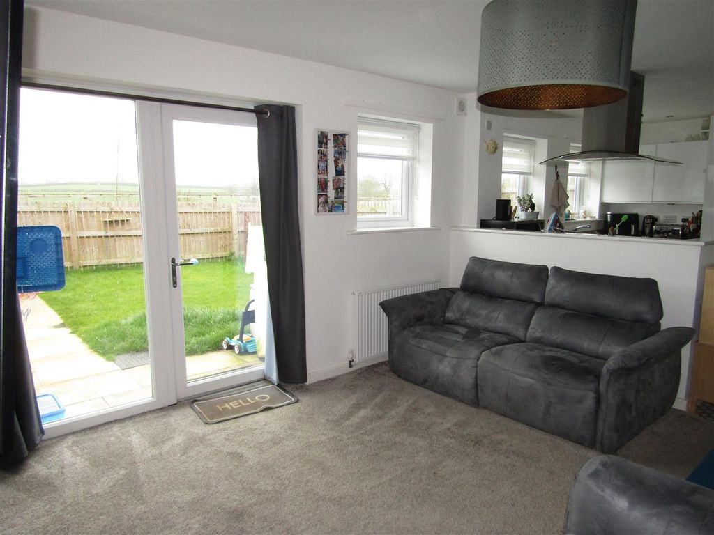 2 bed end terrace house for sale in Roecliffe Drive, Minskip, York YO51, £80,500