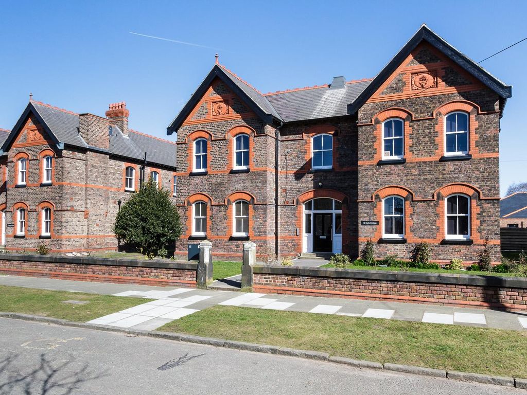 2 bed flat for sale in Clock Tower, Longmoor Lane, Liverpool L10, £105,000