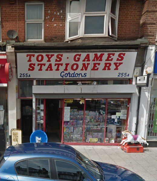 Retail premises for sale in Lower Addiscombe Road, Croydon CR0, £175,000