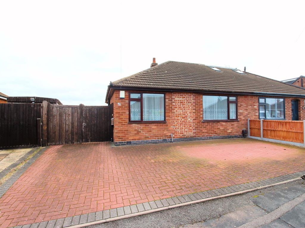 2 bed semi-detached bungalow for sale in Mowbray Drive, Syston LE7, £160,000
