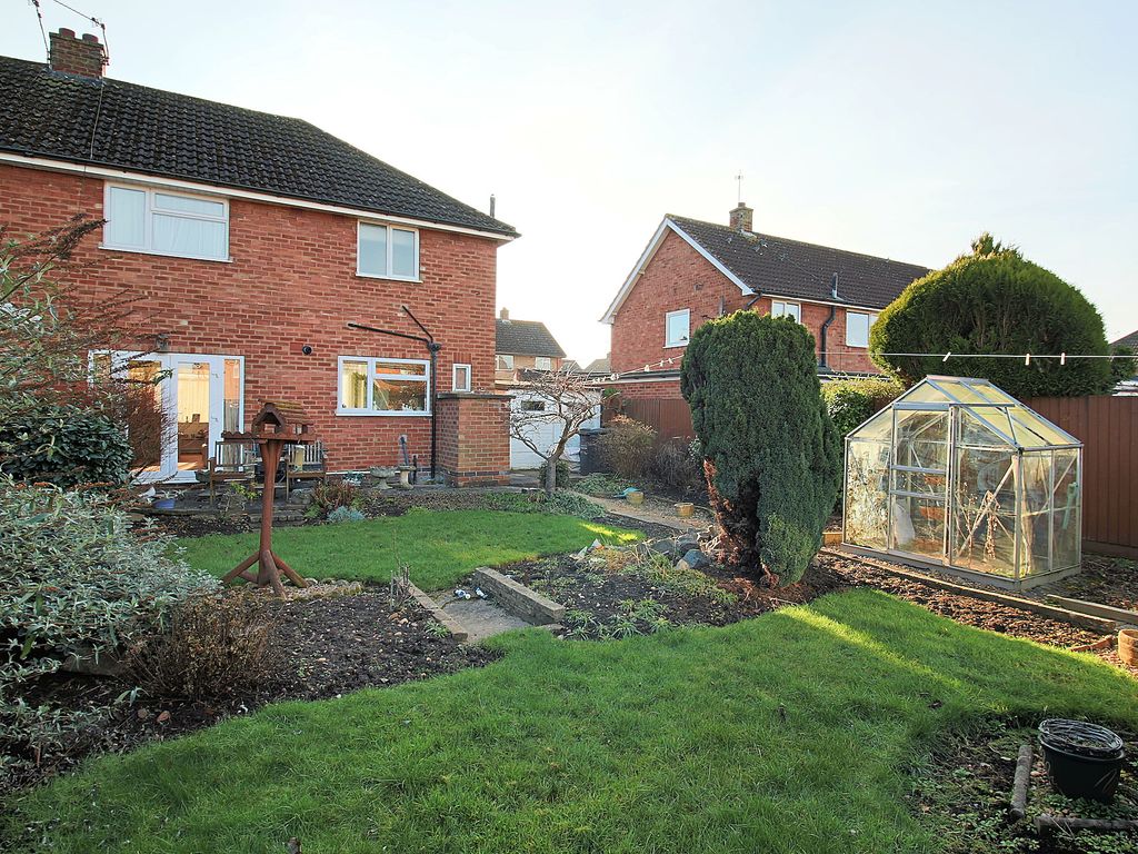 3 bed semi-detached house for sale in Coplow Crescent, Syston LE7, £260,000