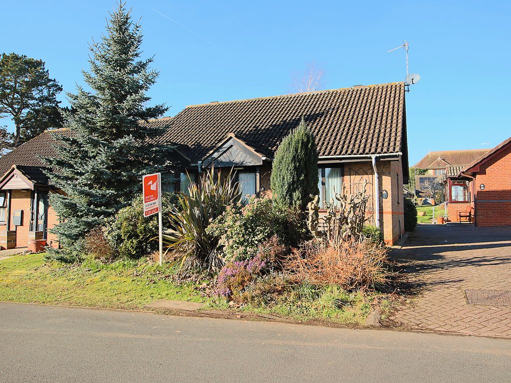2 bed semi-detached bungalow for sale in Spinney Drive, Botcheston LE9, £174,995
