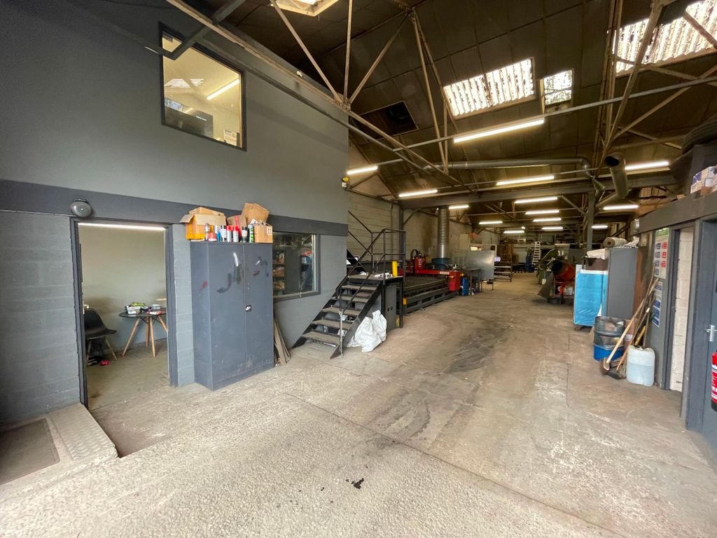 Warehouse for sale in Unit J, Lydney Industrial Estate, Harbour Road, Lydney GL15, £225,000