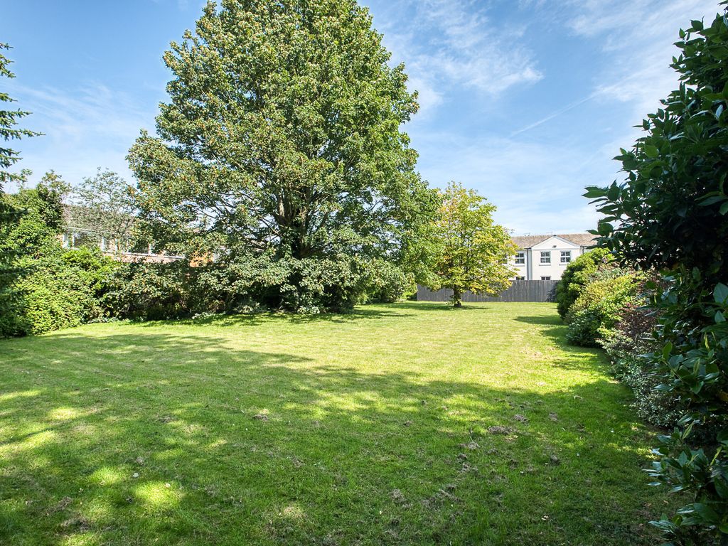 2 bed property for sale in Walton Road, Wellesbourne, Warwick CV35, £200,000