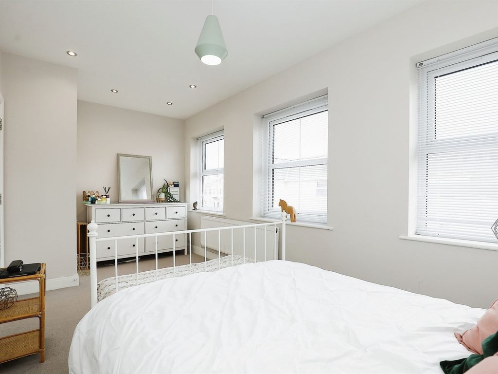 2 bed property for sale in Walton Road, Wellesbourne, Warwick CV35, £200,000