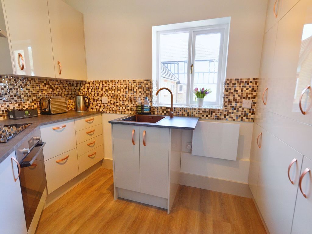 2 bed flat for sale in 50 Barnstaple Road, Thorpe Bay SS1, £247,500