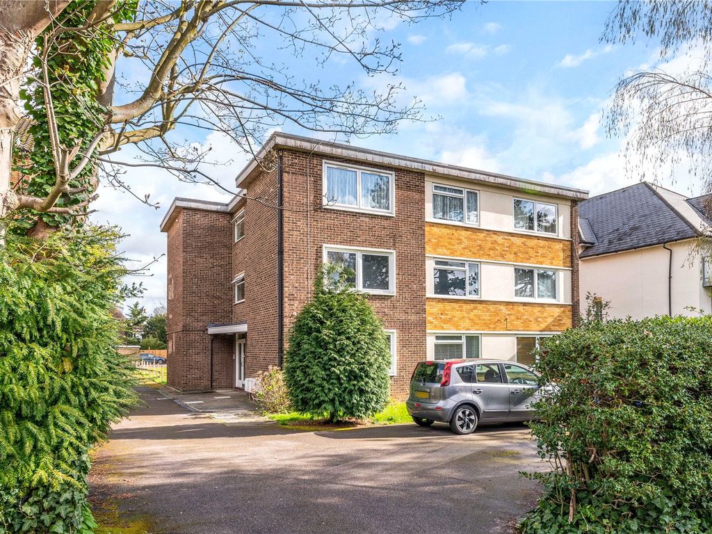 1 bed flat for sale in Beckenham Grove, Bromley BR2, £250,000