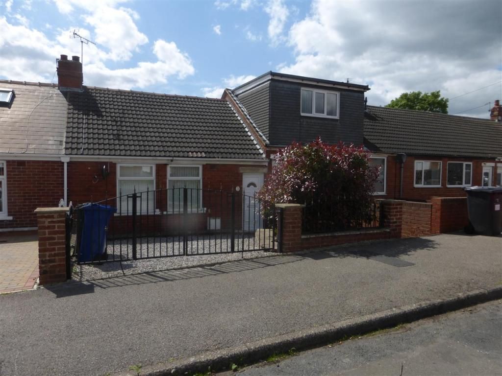 2 bed bungalow for sale in Michaels Estate, Barnsley S72, £150,000