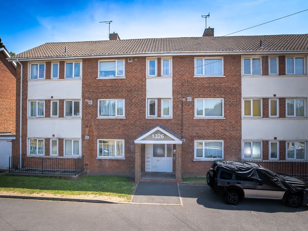 3 bed flat for sale in Bristol Road South, Birmingham B31, £130,000