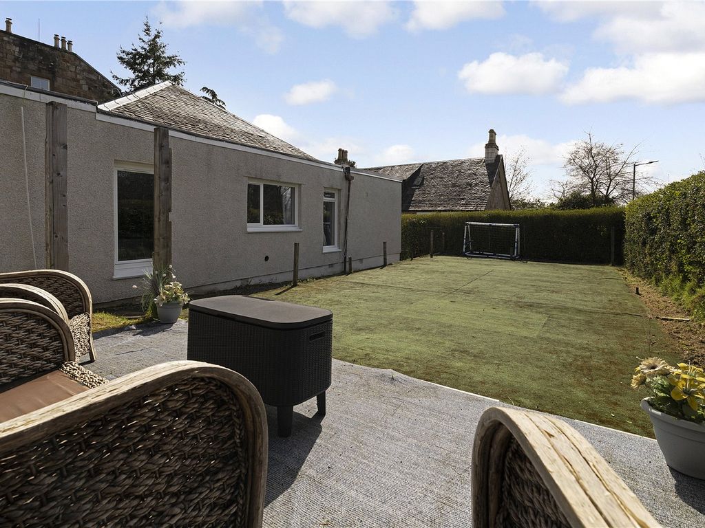 4 bed bungalow for sale in Victoria Road, Helensburgh G84, £335,000