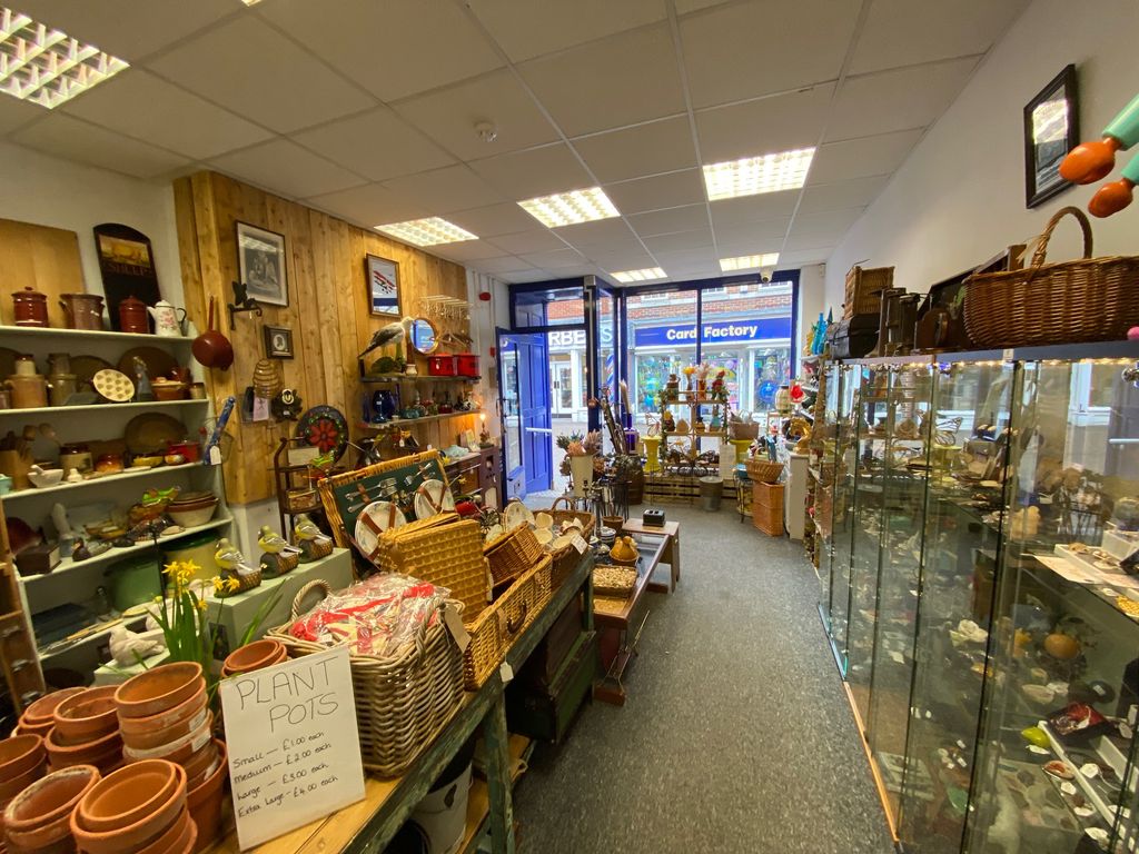 Retail premises for sale in High Street, Swadlincote DE11, £335,000