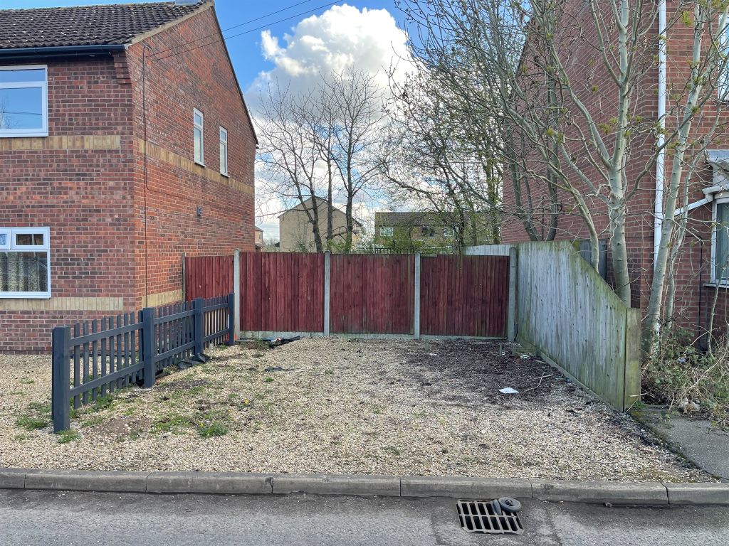 Land for sale in New Drove, Wisbech PE13, £45,000