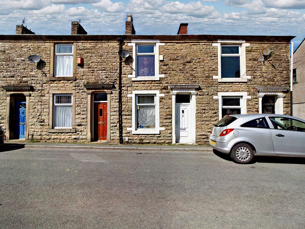 2 bed terraced house for sale in Bright Street, Darwen BB3, £95,000