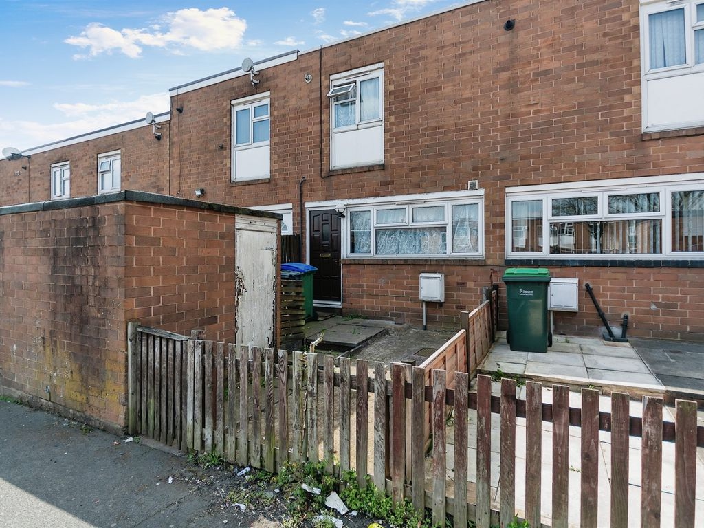 2 bed terraced house for sale in Dynes Walk, Smethwick B67, £145,000