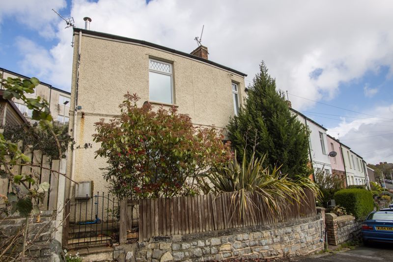 2 bed end terrace house for sale in Hill Terrace, Penarth CF64, £300,000