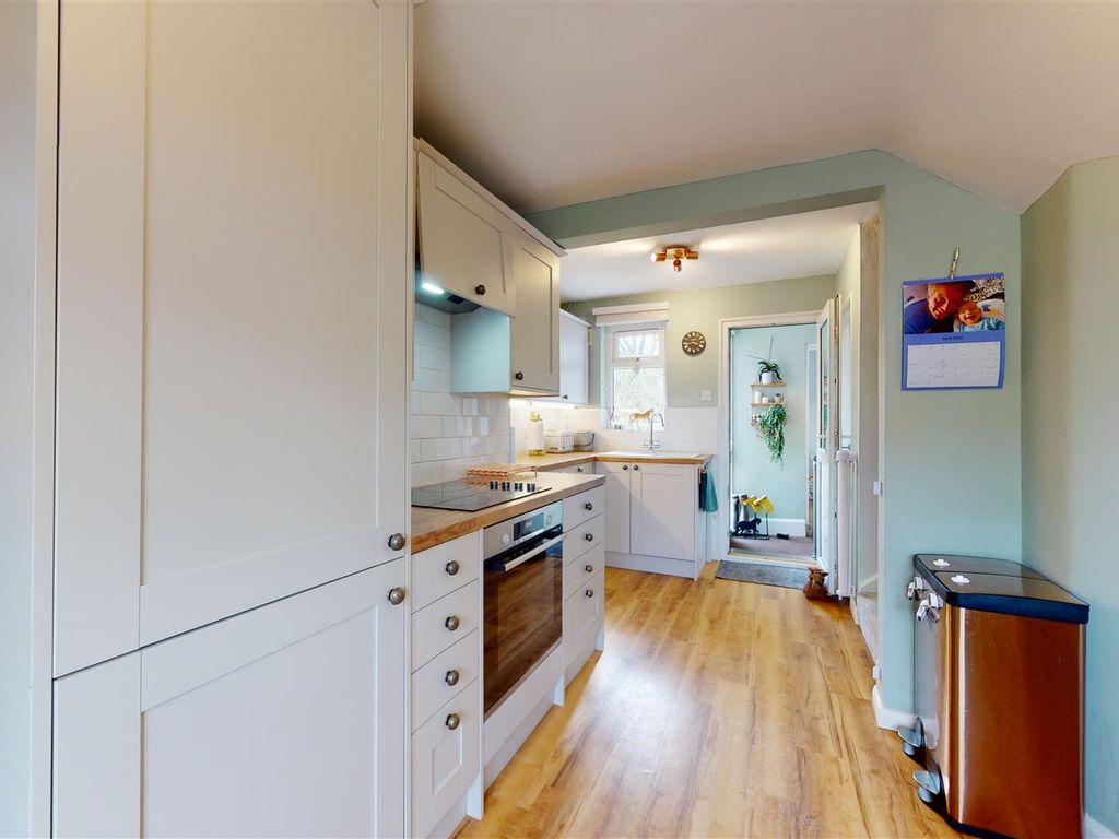 3 bed end terrace house for sale in Orchard Road, Barnack, Stamford PE9, £300,000