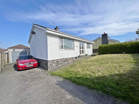 2 bed bungalow for sale in Ballanorris Crescent, Friary Park, Ballabeg IM9, £279,995