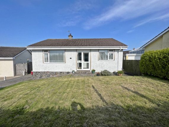 2 bed bungalow for sale in Ballanorris Crescent, Friary Park, Ballabeg IM9, £279,995