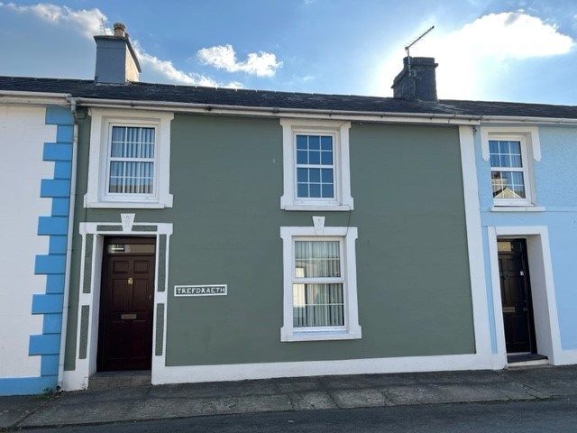 3 bed town house for sale in 9 Oxford Street, Aberaeron SA46, £285,000