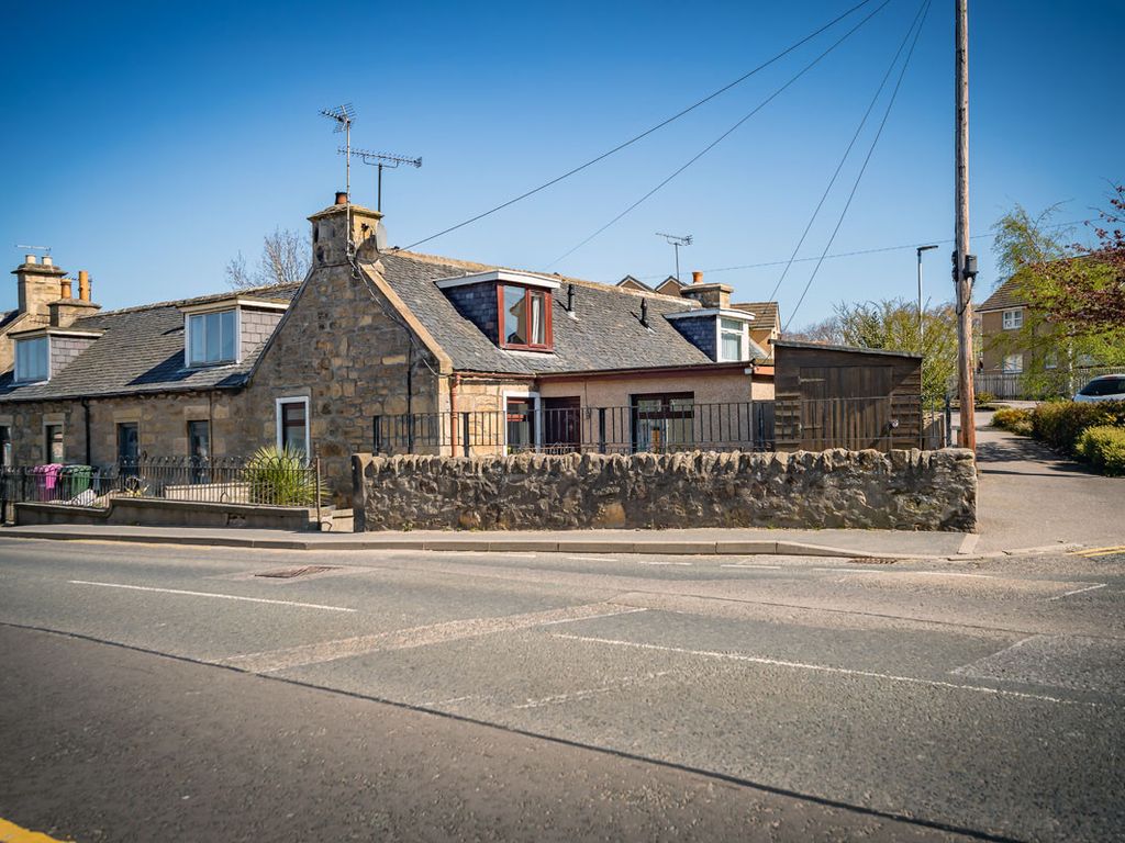 2 bed cottage for sale in Main Street, Elgin IV30, £128,000
