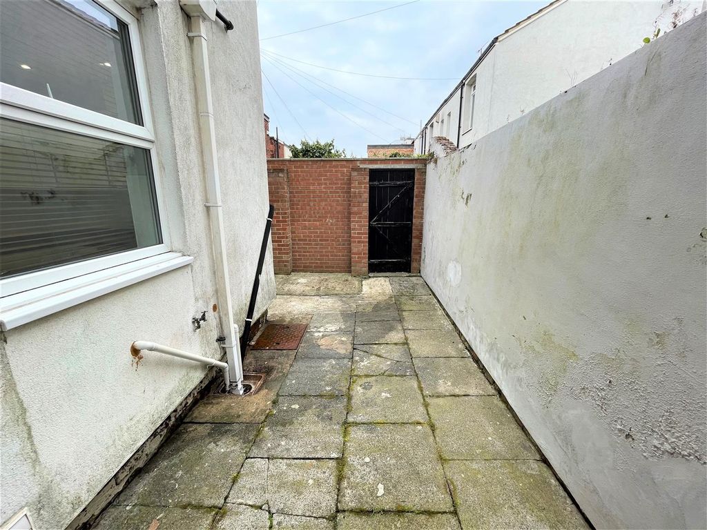 2 bed terraced house for sale in Mill Street West, Stockton-On-Tees TS18, £59,999