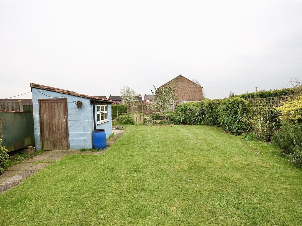 3 bed semi-detached house for sale in Eastgate, Bassingham, Lincoln LN5, £230,000