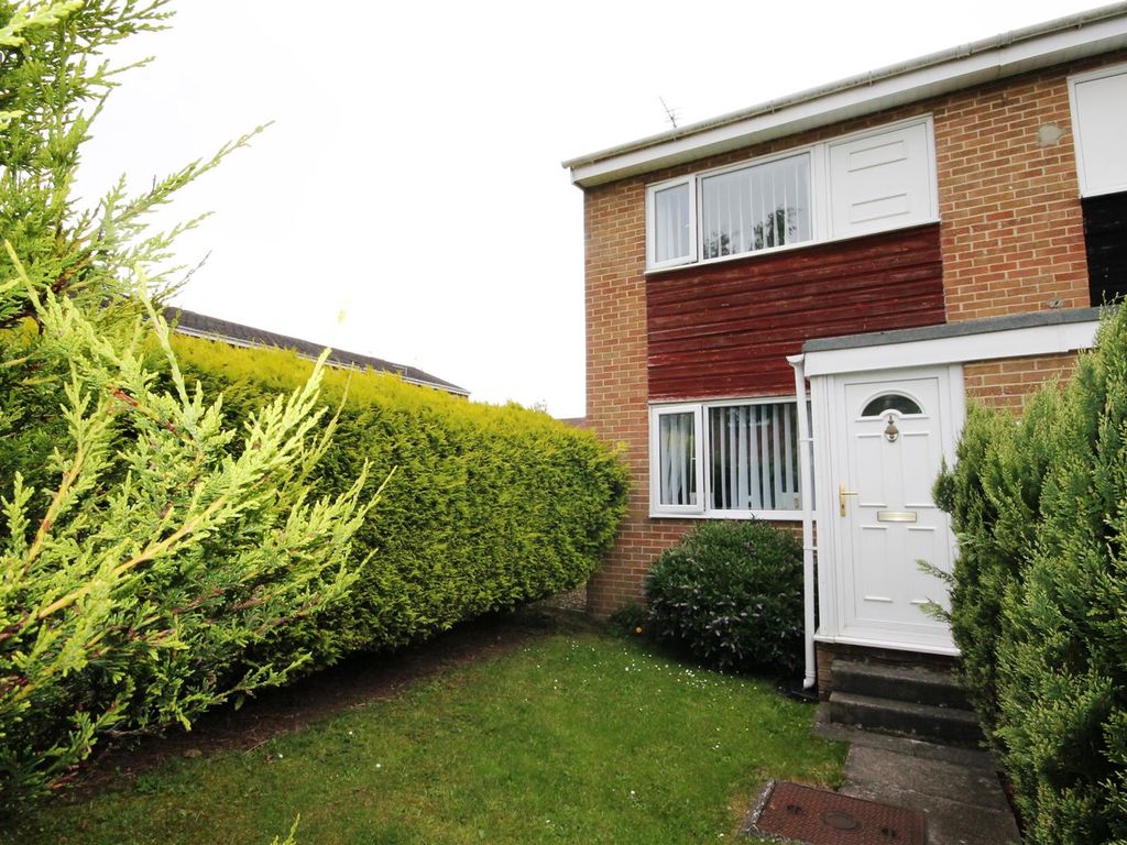 2 bed end terrace house for sale in Fern Valley, Crook DL15, £110,000