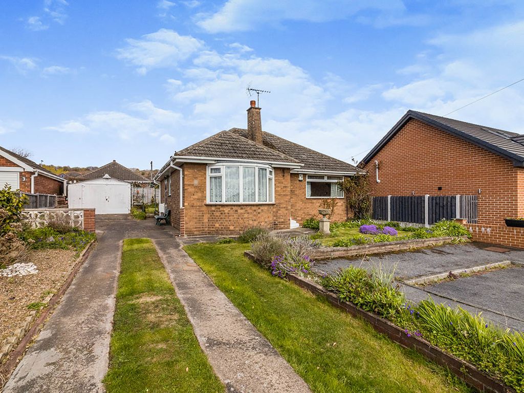 2 bed bungalow for sale in Cumberland Close, Worsbrough, Barnsley, South Yorkshire S70, £190,000