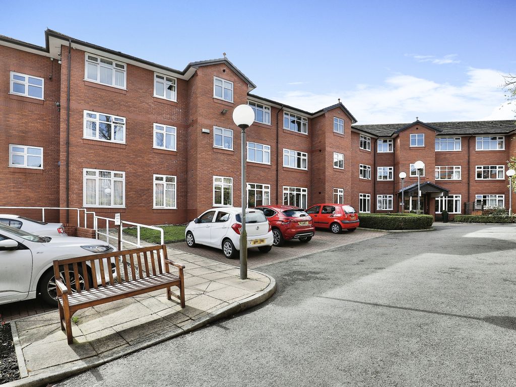 2 bed flat for sale in 41 Aigburth Vale, Liverpool L17, £185,000