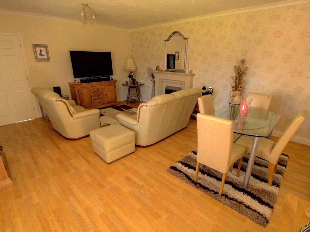 3 bed bungalow for sale in Spinney Drive, Botcheston, Leicester LE9, £250,000