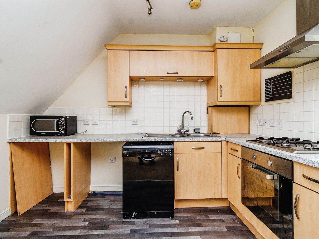 2 bed flat for sale in Coppice Road, Walsall Wood, Walsall WS9, £110,000